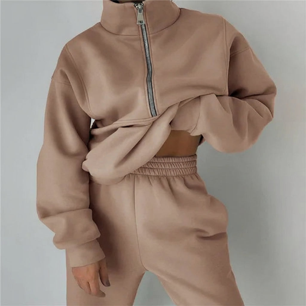 Women's Sportswear Set – Zip-Up Sweatshirt and Pants