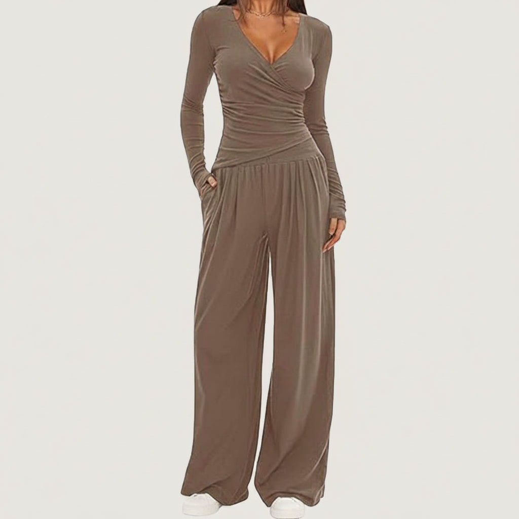 Women's Long Sleeve Sports Set - 2 Piece Outfit