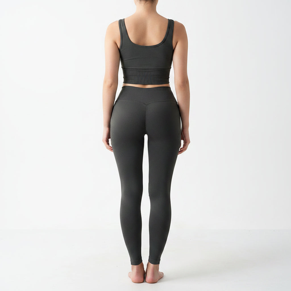 Women's Athletic Set | Push-Up 9/10 Leggings + Top – Lynoro