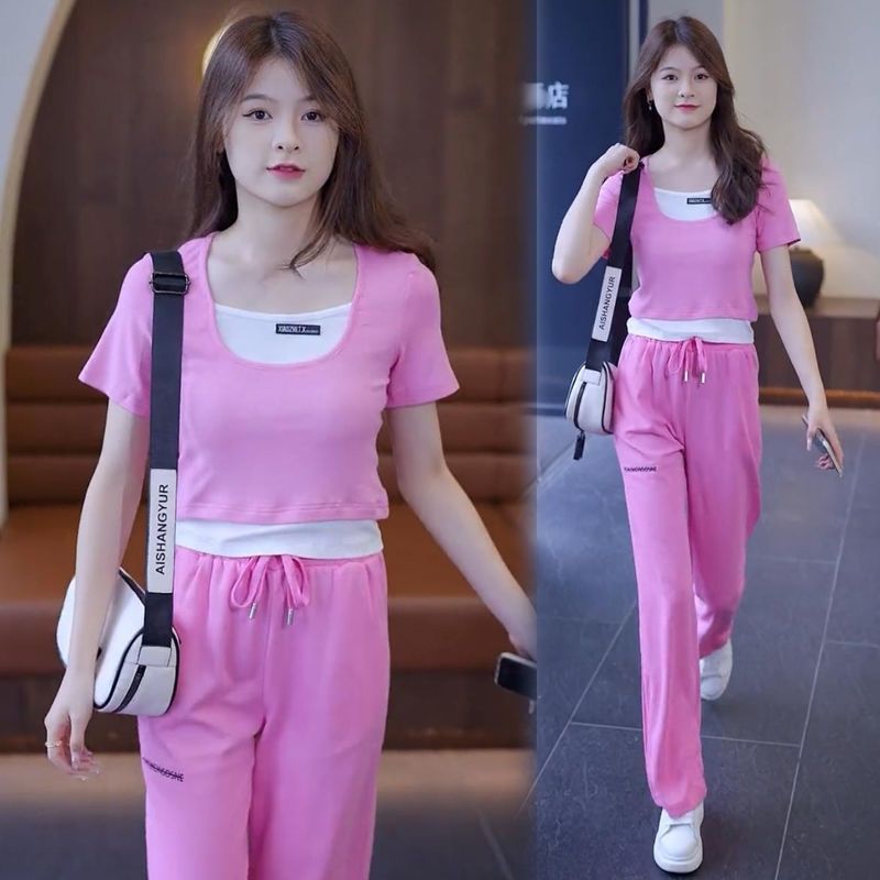 Women's 2-Piece Sporty Casual Outfit - Two-Piece Look Top and Wide-Leg Pants