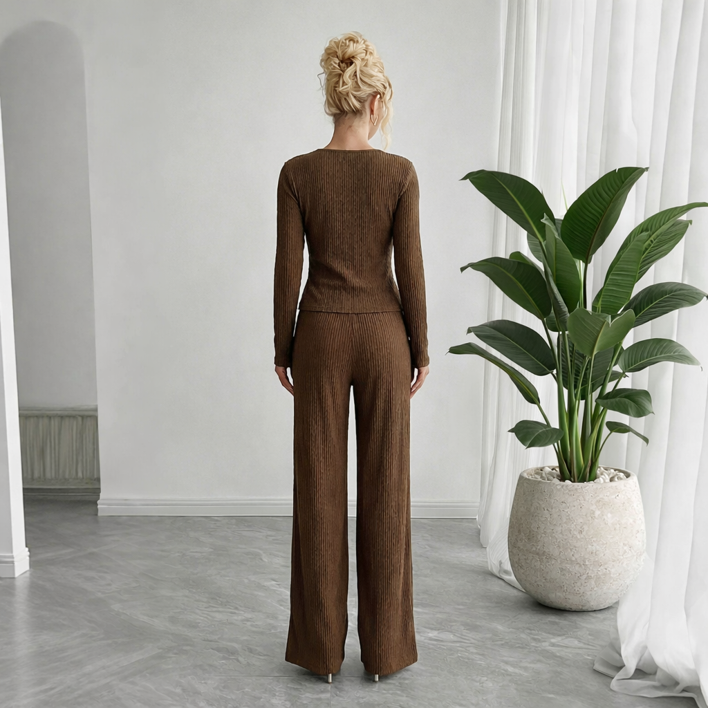Completo Donna  2 Pezzi - Top Scollo V Incrociato e Pantaloni Lunghi Marrone
