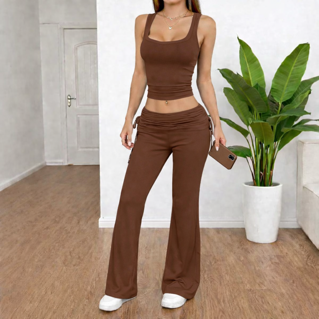 Women's 2-Piece Athletic Set - Sleeveless Top and Casual Long Pants