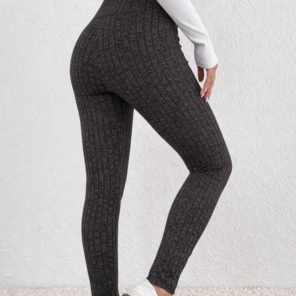 Women's High-Waisted Ribbed Leggings – Grey, Black, and Dark Grey | Lynoro