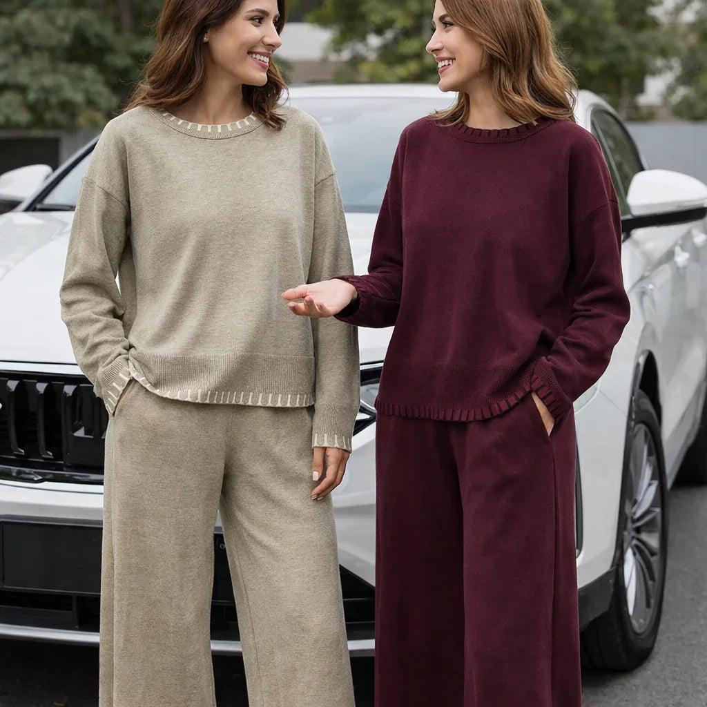 Women's 2-Piece Set - Striped High-Neck Top and Pants