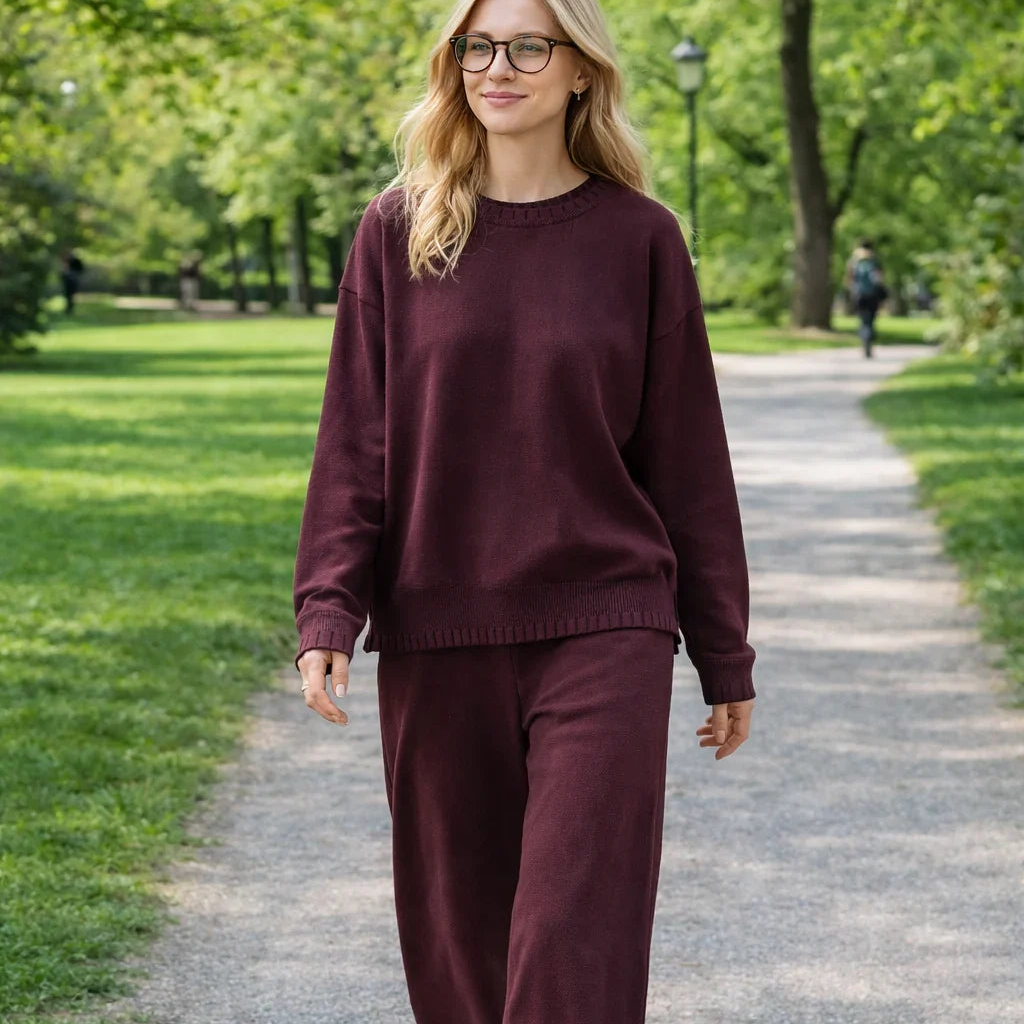 Women's 2-Piece Set - Striped High-Neck Top and Pants