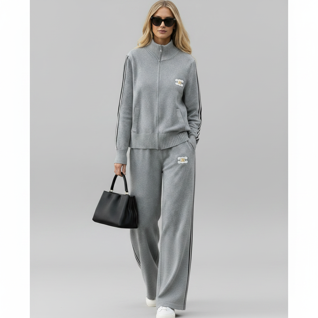 Women's Viscose Tracksuit – Zip-Up Sweatshirt and Trousers