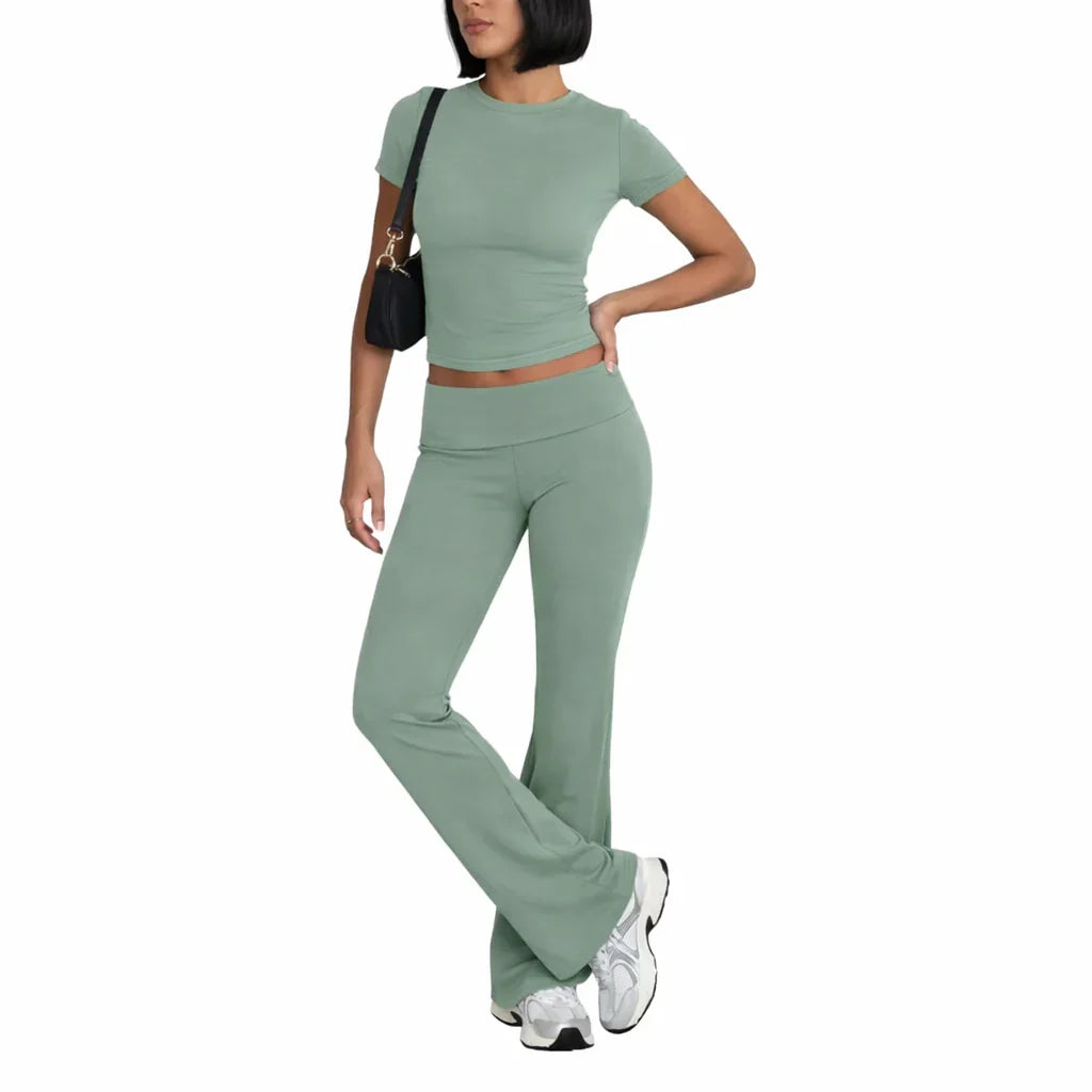 Women's 2-Piece Street Fashion Set – Crop Top and Flare Pants | Lynoro