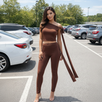 Elegant Women's 2-Piece Set - Oblique Off-Shoulder Top and Skinny Pants