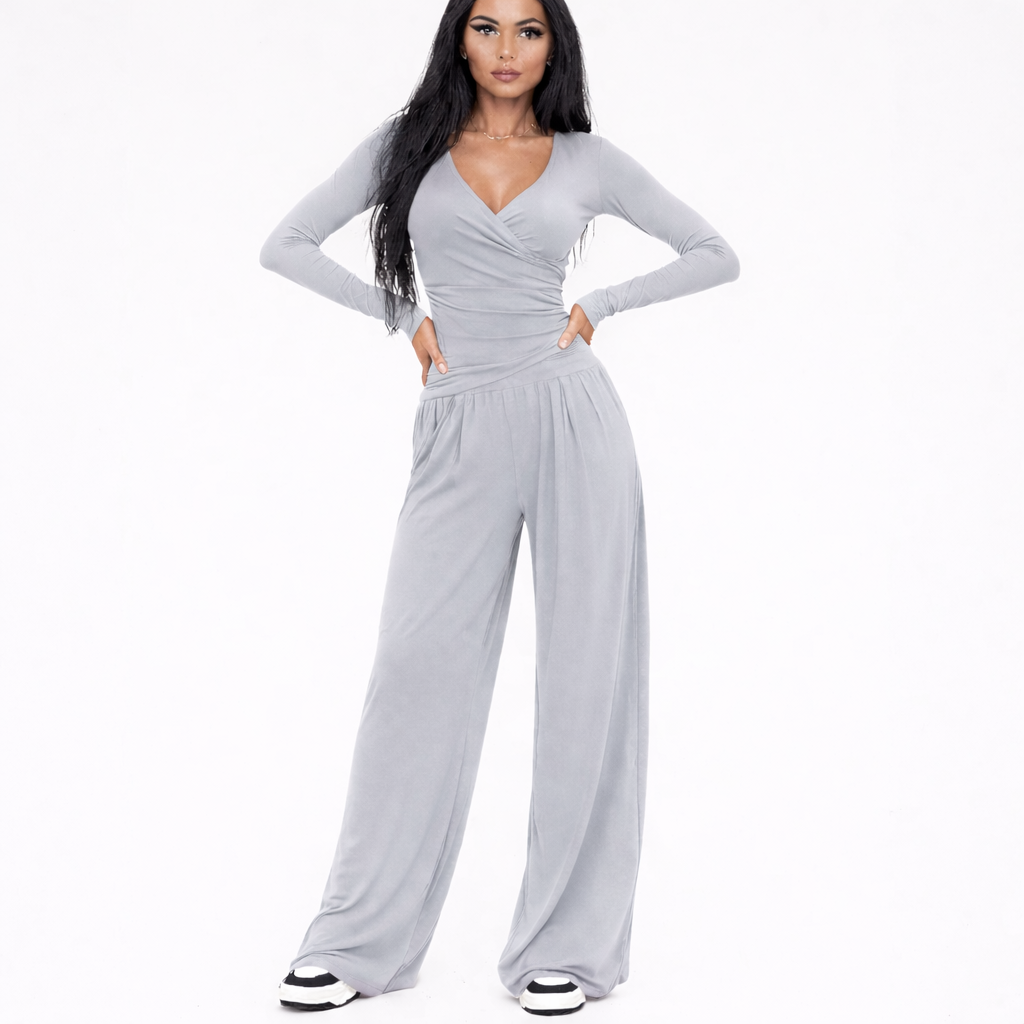 Women's Long Sleeve Sports Set - 2 Piece Outfit
