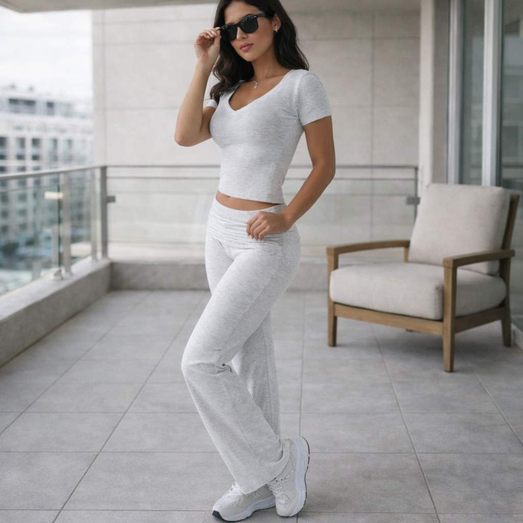 Women's Yoga Set – 3/4 Sleeve T-Shirt and Long Pants