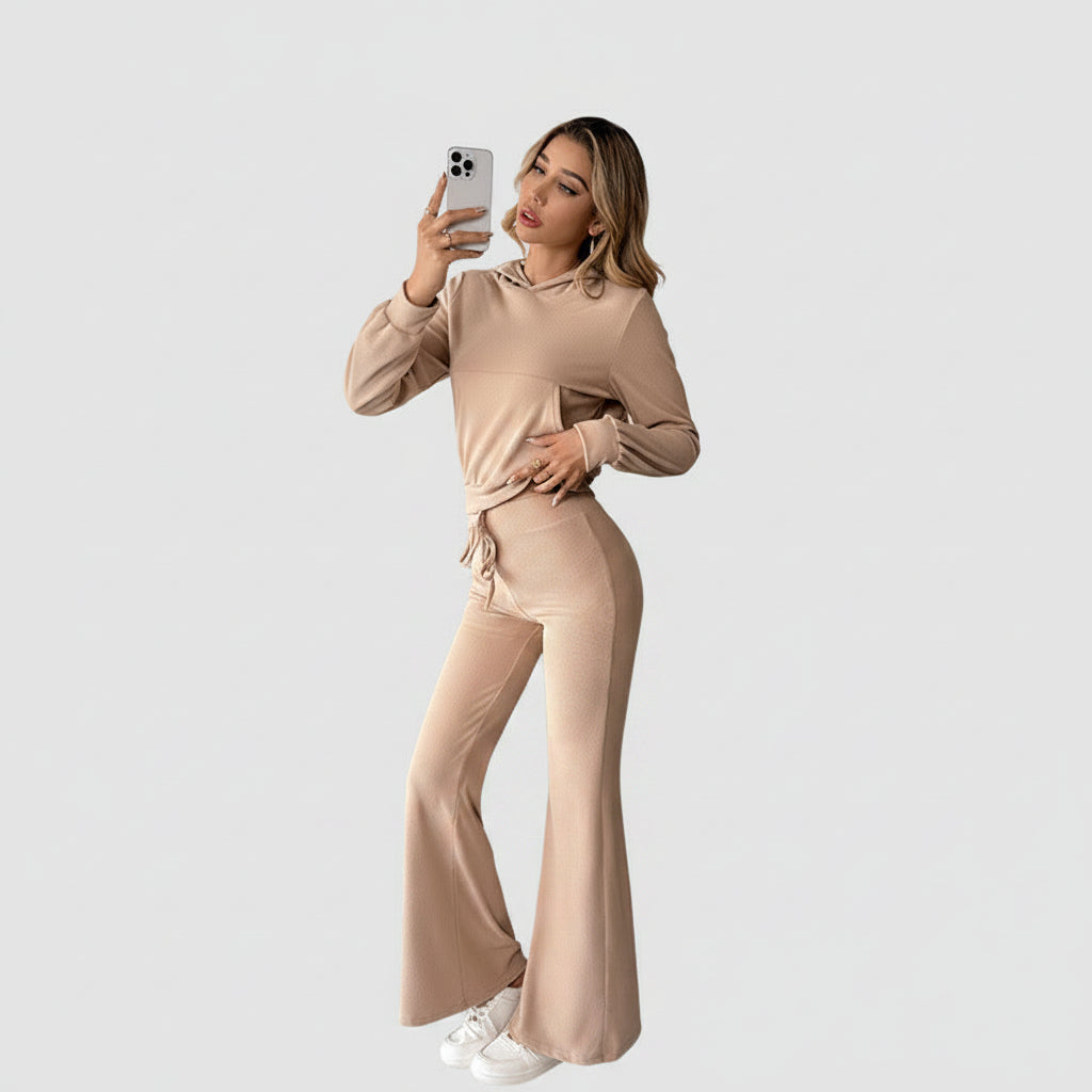 Women's 2-Piece Khaki Set - Hoodie and Pants Autumn Winter