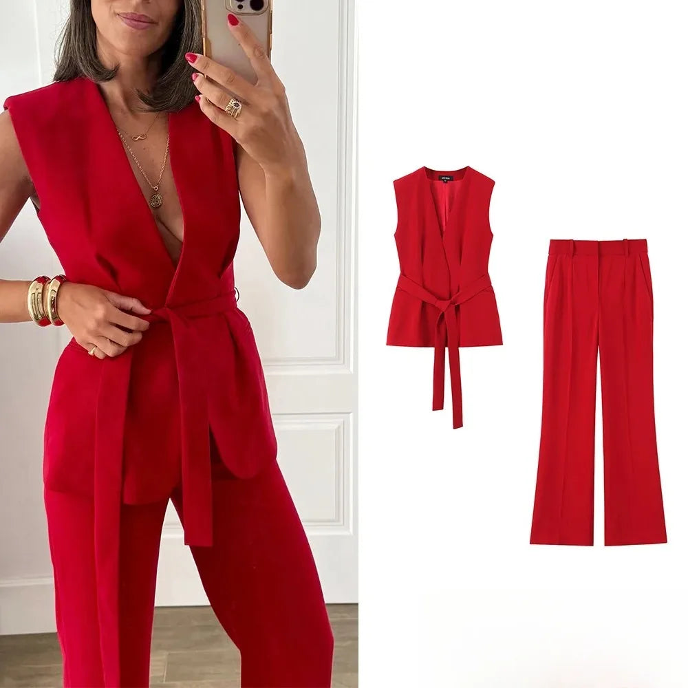 Completo donna 2 pezzi gilet cintura pantaloni zampa rosso hero