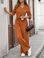 Jumpsuit donna caramello manica lunga con bottoni e cintura cordone - vista frontale lifestyle
